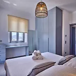 Olea & Ramus Paros Villa