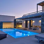 Olea & Ramus Paros