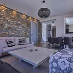 Villa Olea & Ramus Paros Isterni (Paros)