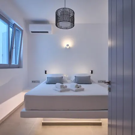 Villa Olea & Ramus Paros *