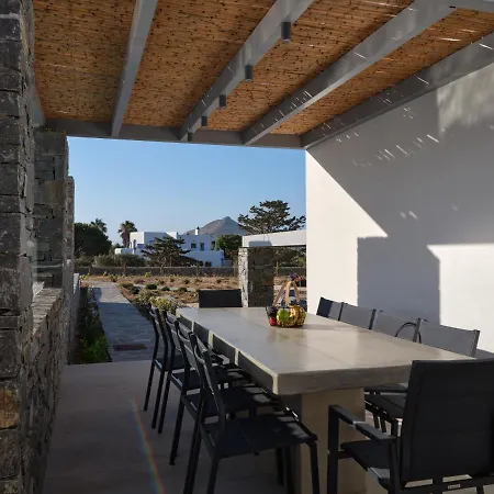 Olea & Ramus Paros