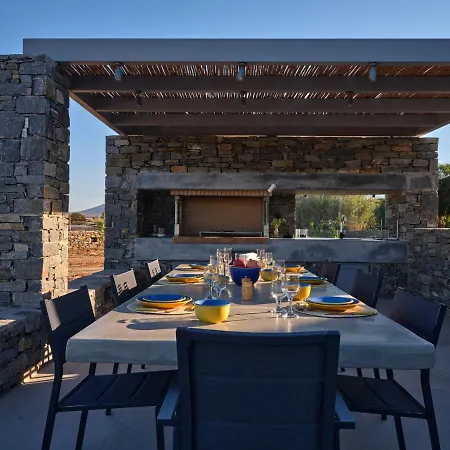 Olea & Ramus Paros * Isterni (Paros)