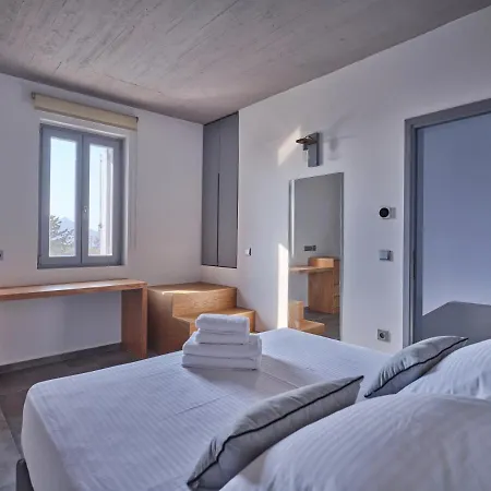 Olea & Ramus Paros Villa